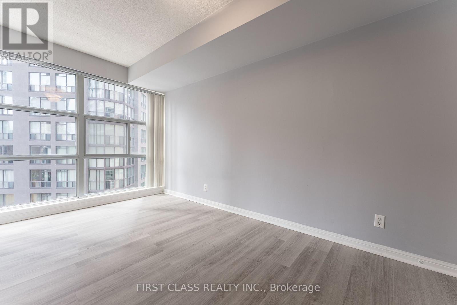 604 - 11 St Joseph Street, Toronto, Ontario  M4Y 3G4 - Photo 9 - C13147400
