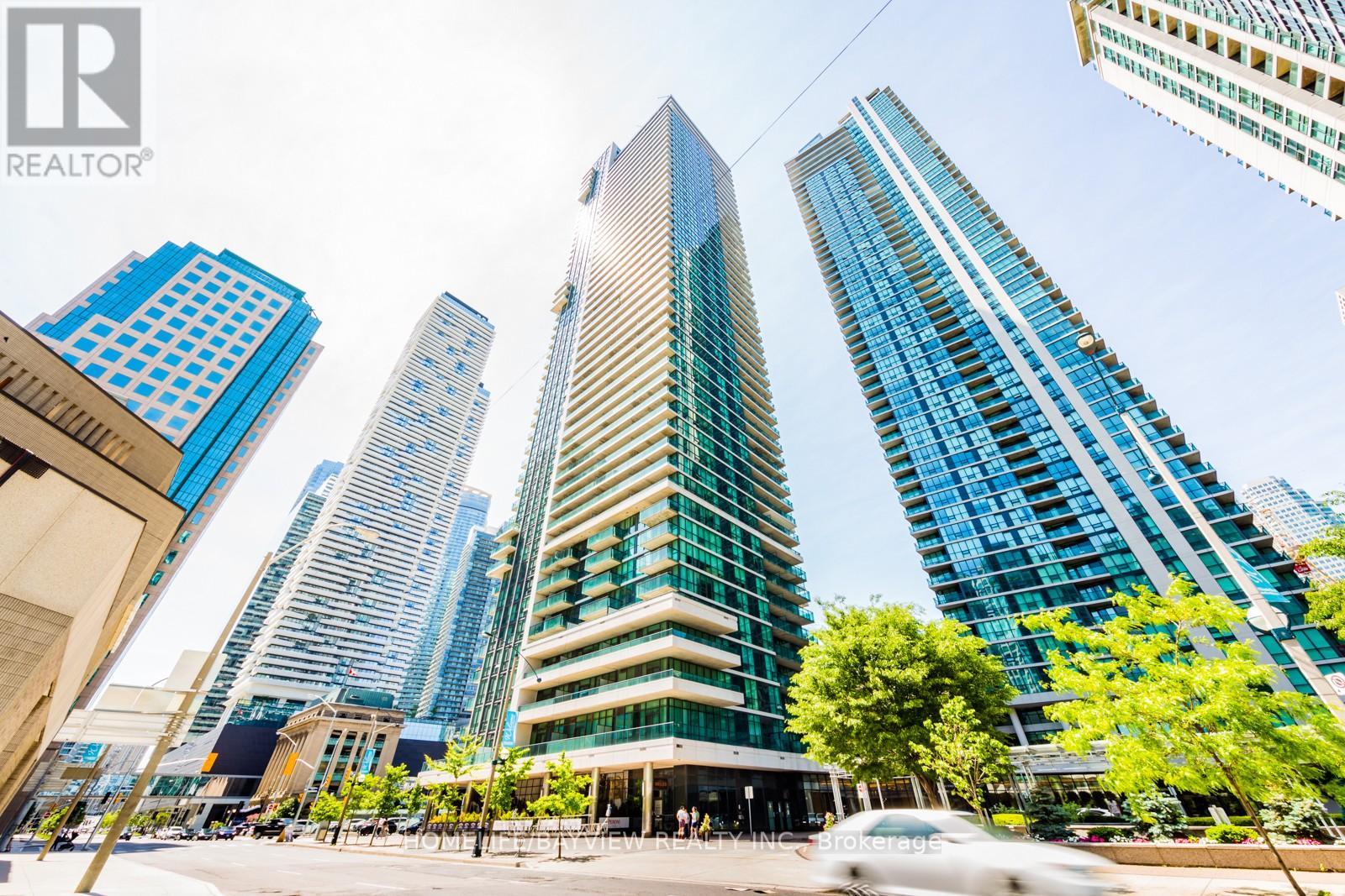 3506 - 33 BAY STREET, Toronto, Ontario