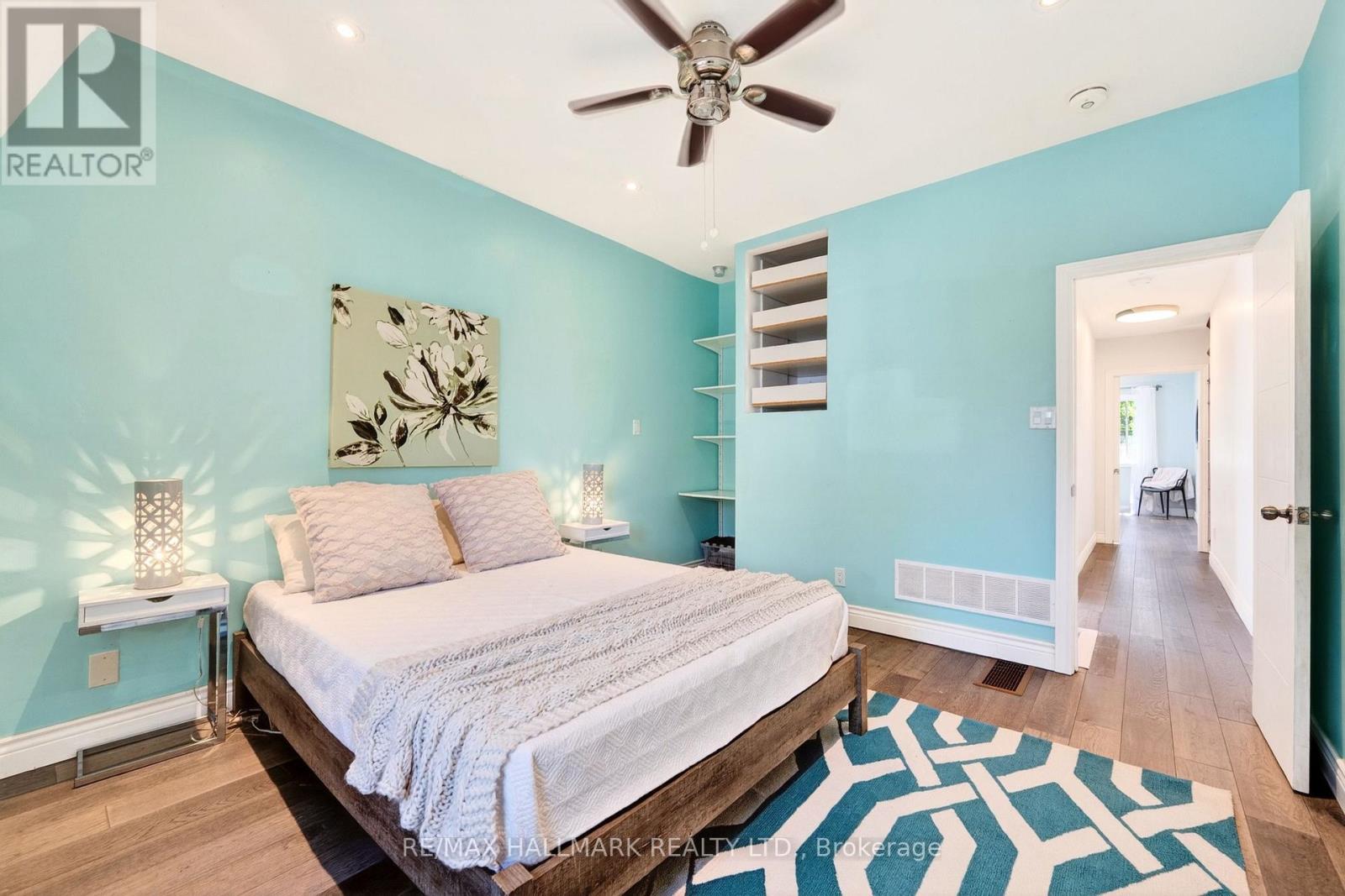 17 Mountalan Avenue, Toronto, Ontario  M4J 1H3 - Photo 29 - E13147388
