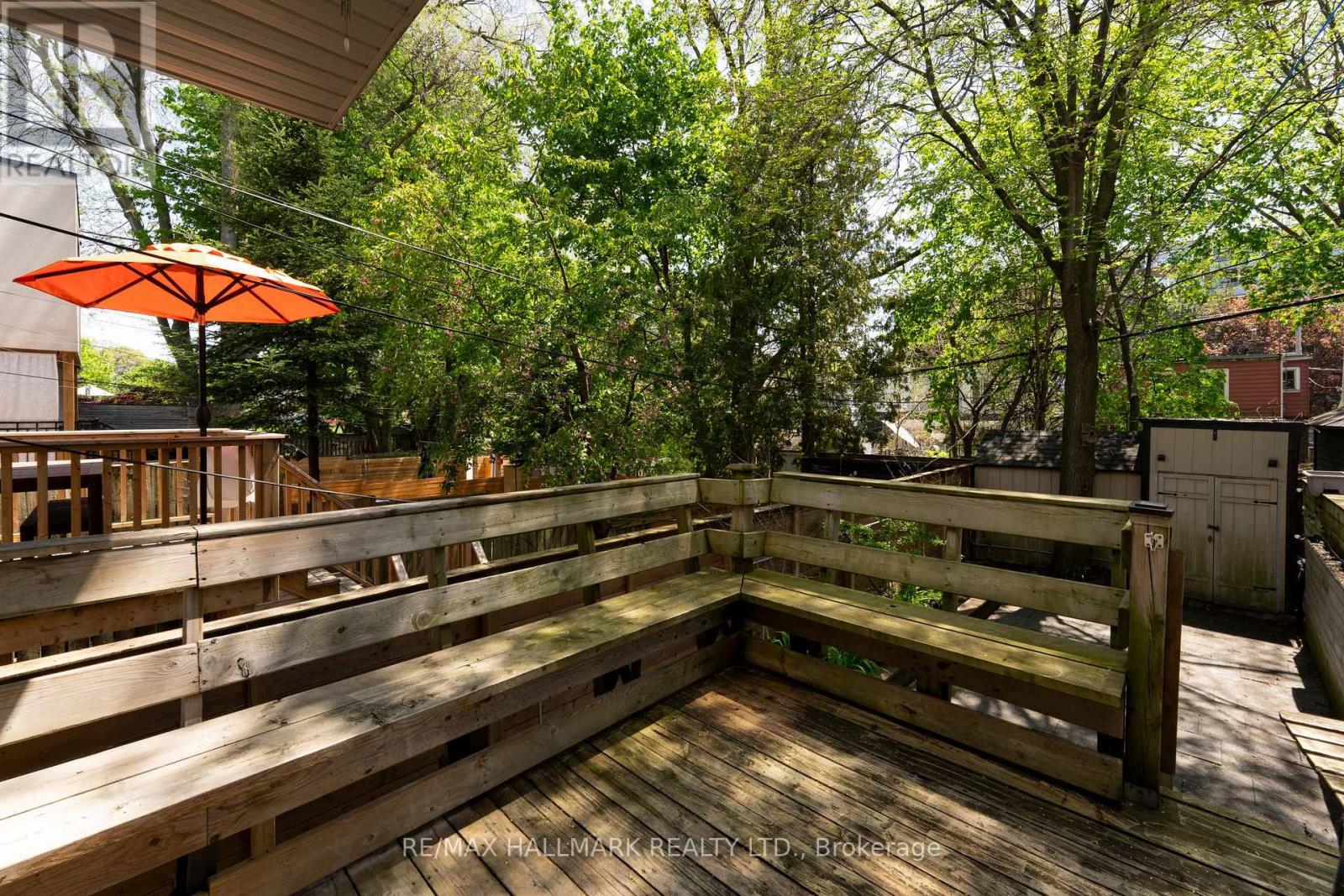 17 Mountalan Avenue, Toronto, Ontario  M4J 1H3 - Photo 36 - E13147388