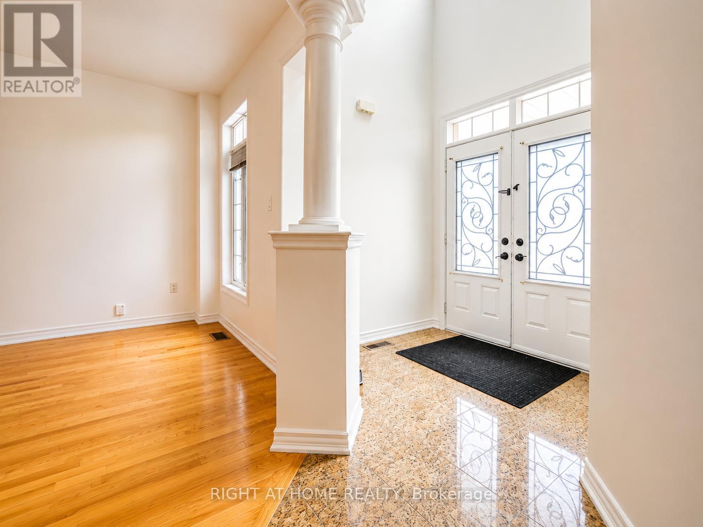 9 Spall Court, Toronto, Ontario  M1C 0B1 - Photo 2 - E13147390