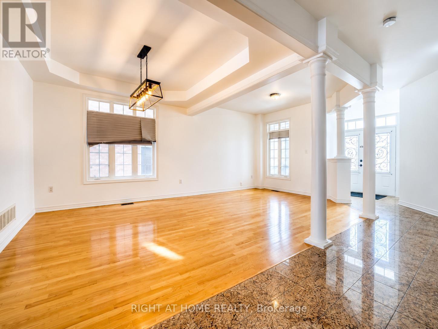 9 Spall Court, Toronto, Ontario  M1C 0B1 - Photo 3 - E13147390