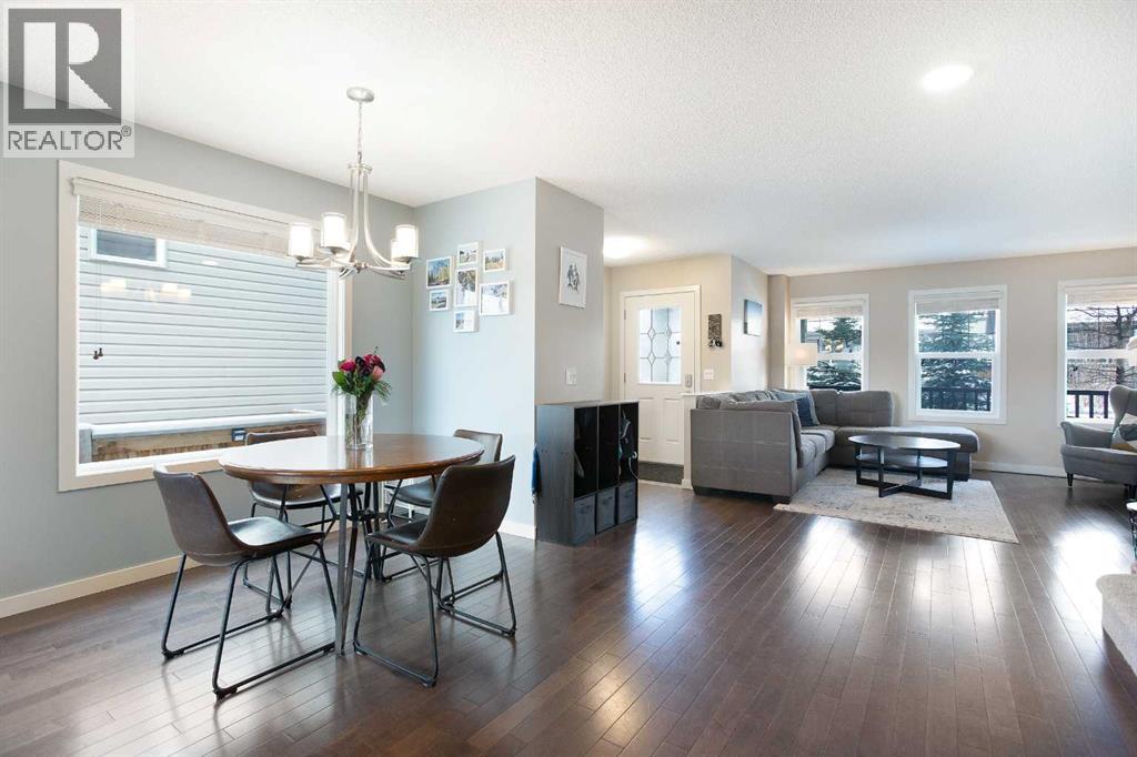 31 Sunset Link, Cochrane, Alberta  T4C 0L9 - Photo 8 - A2303528