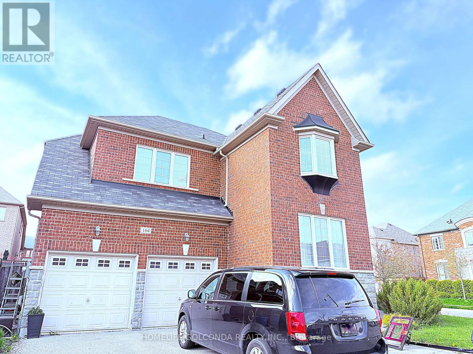 164 EMMA BROADBENT COURT, Newmarket, Ontario