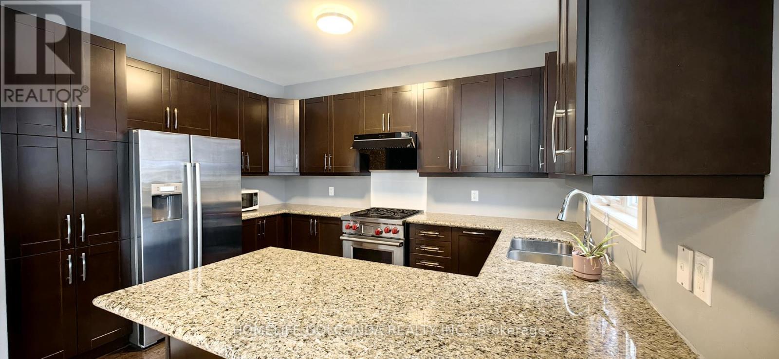 164 Emma Broadbent Court, Newmarket, Ontario  L3X 3L1 - Photo 11 - N13147374
