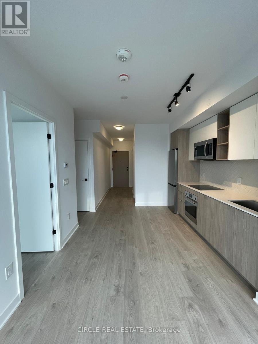 2202 - 36 Zorra Street, Toronto, Ontario  M8Z 0G5 - Photo 4 - W13147378