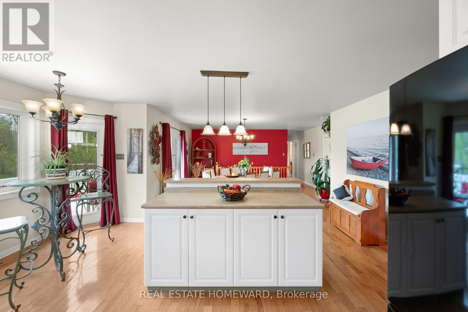 56 Driftwood Shores Road, Kawartha Lakes, Ontario  K0M 2B0 - Photo 12 - X13147364
