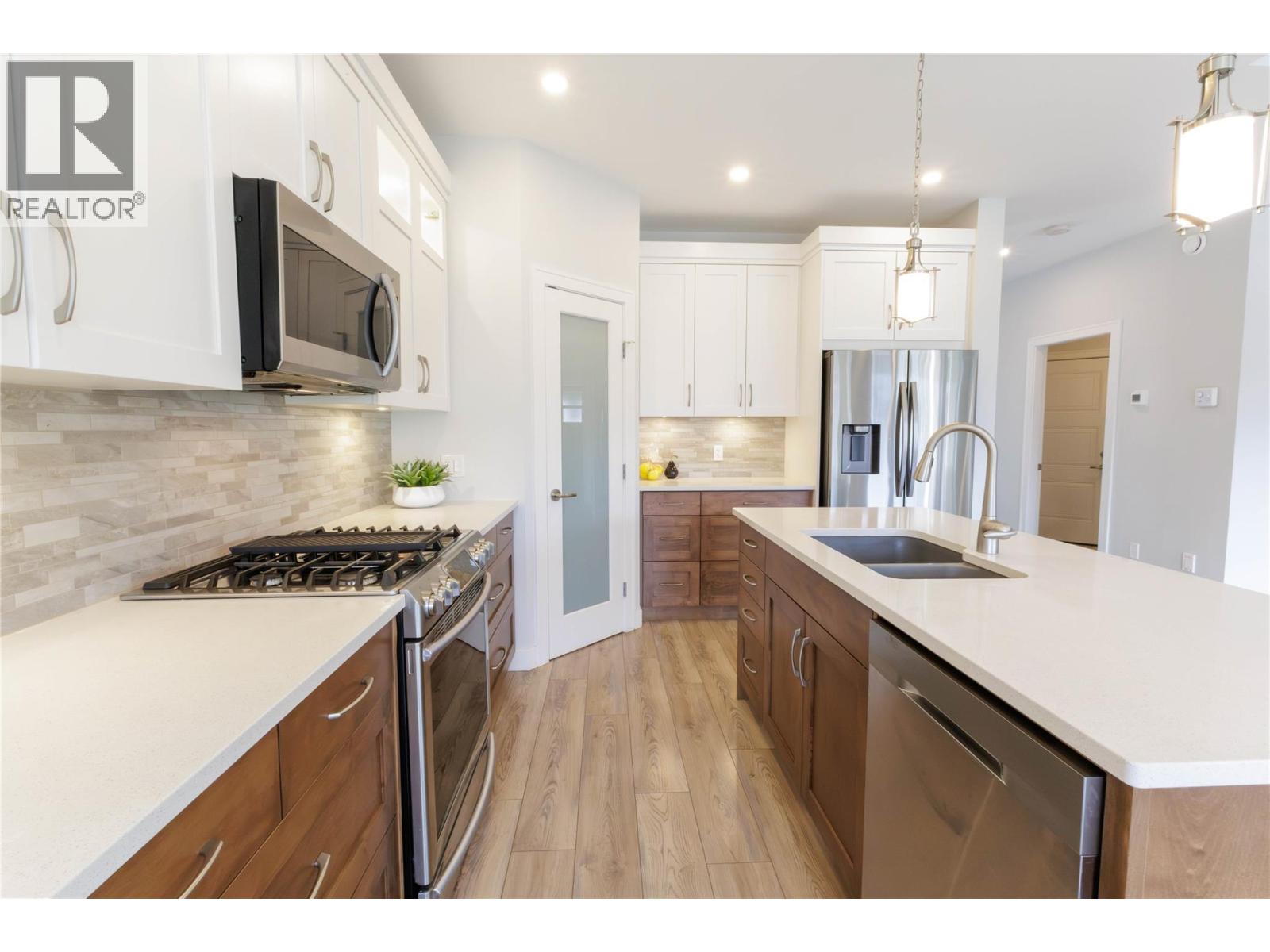 641 Shuswap Road Unit# 228, Kamloops, British Columbia  V2H 0E2 - Photo 10 - 10385453