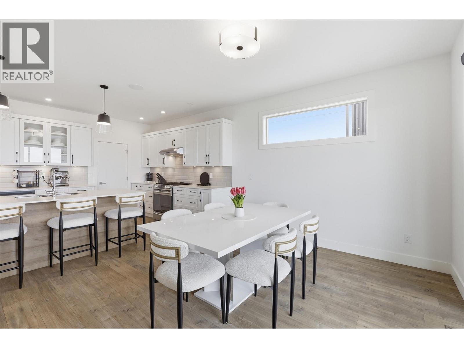 464 Edinburgh Boulevard, Kamloops, British Columbia  V1S 0E6 - Photo 14 - 10388031
