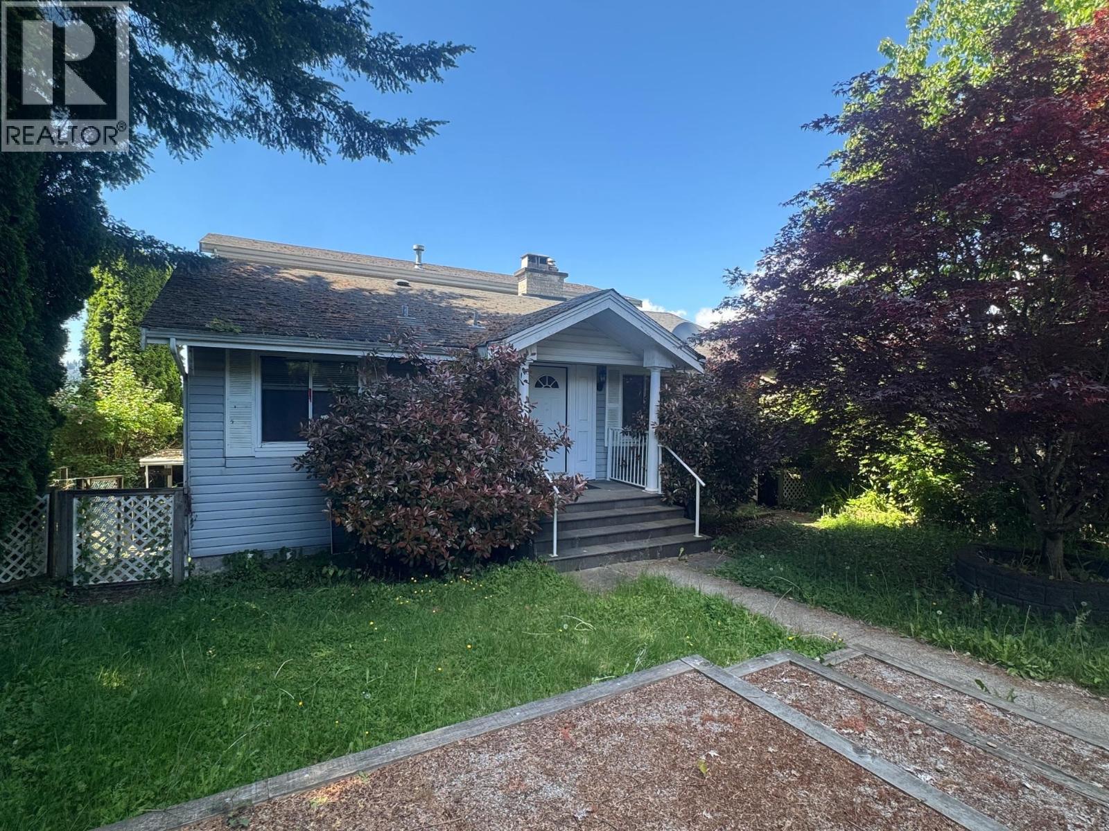 7273 Braeside Drive, Burnaby, British Columbia  V5A 1E9 - Photo 2 - R3124025