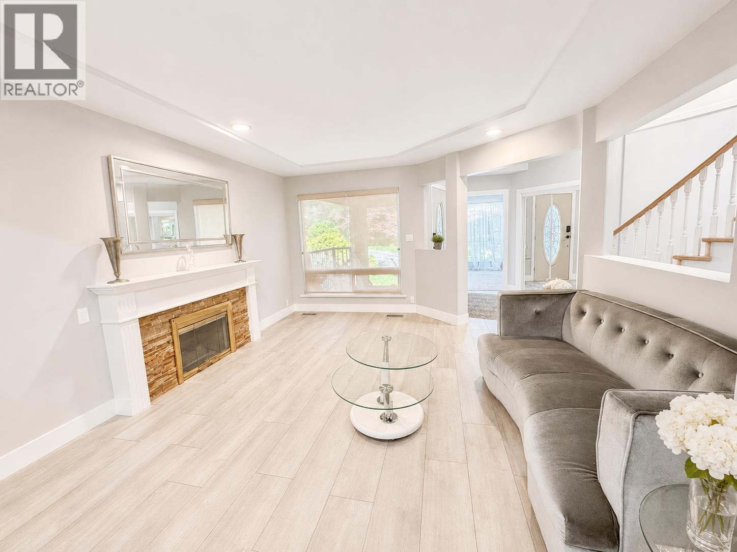 1416 Purcell Drive, Coquitlam, British Columbia  V3E 2R7 - Photo 4 - R3123651