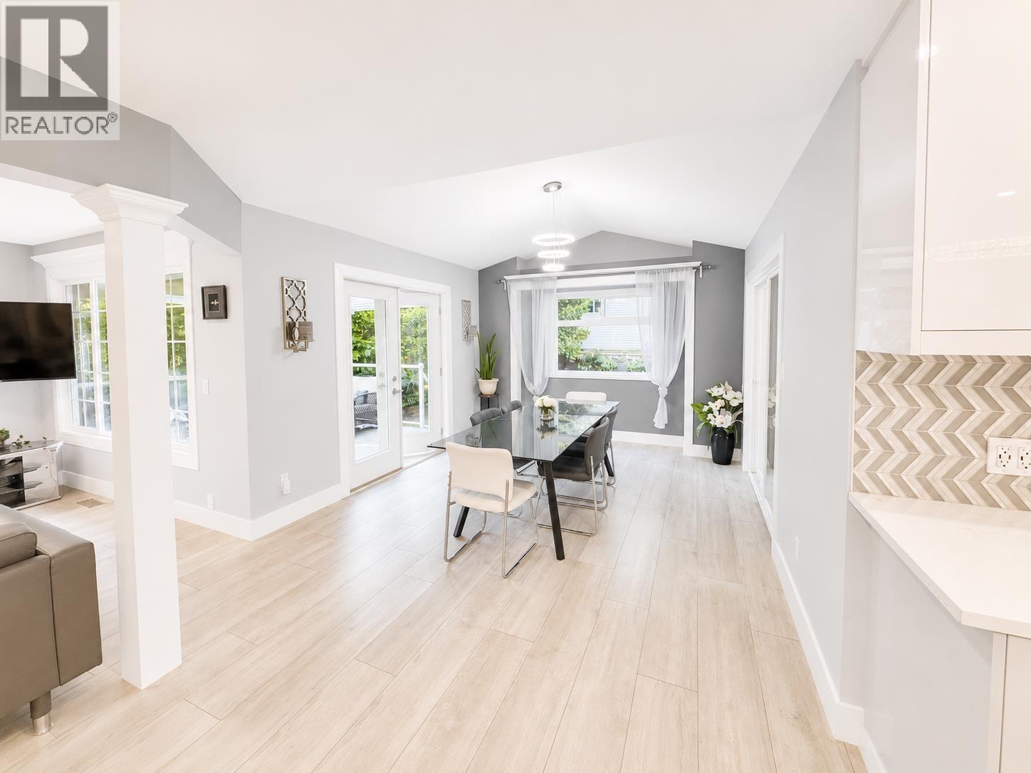 1416 Purcell Drive, Coquitlam, British Columbia  V3E 2R7 - Photo 3 - R3123651