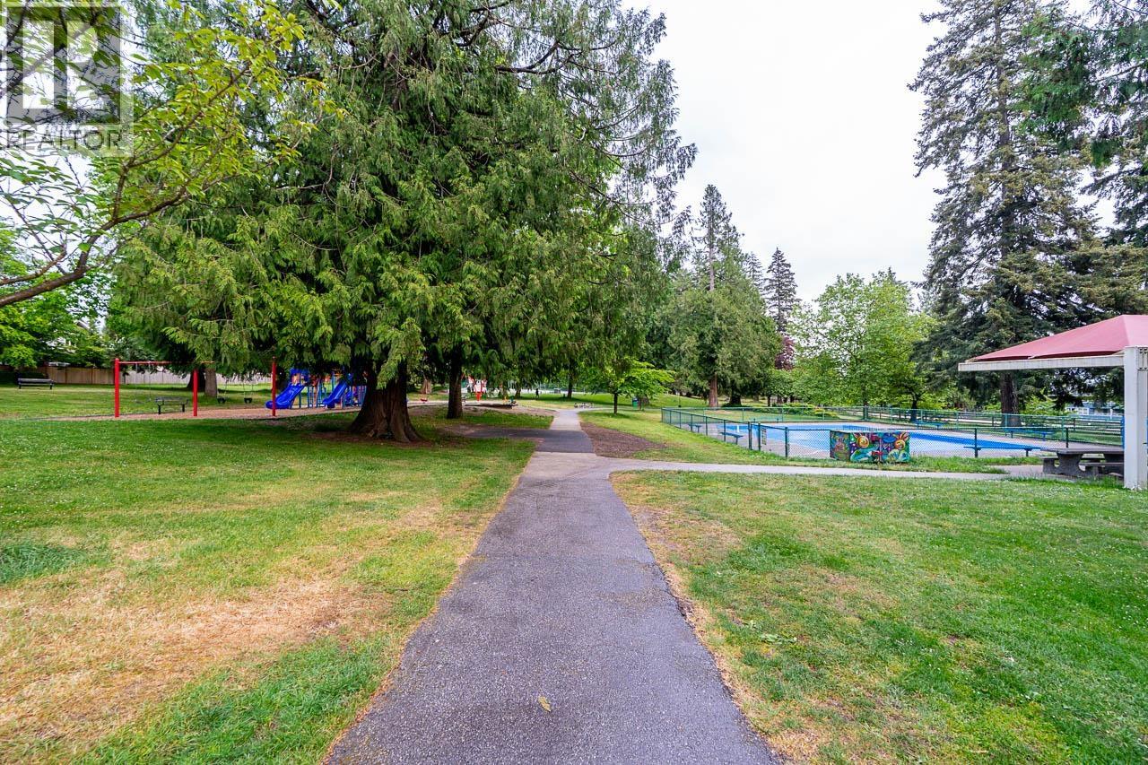 2 4278 Watling Street, Burnaby, British Columbia  V5J 1V2 - Photo 35 - R3125137