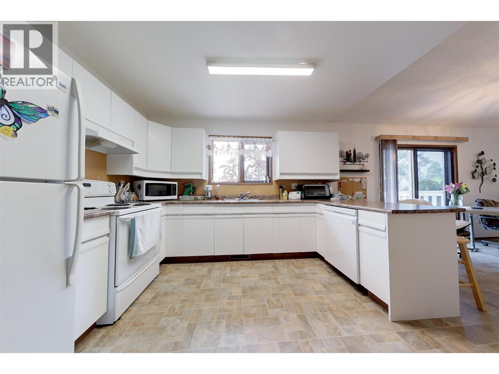 1812 Mt Nelson Crescent, Cranbrook, British Columbia  V1C 5T7 - Photo 6 - 10387678