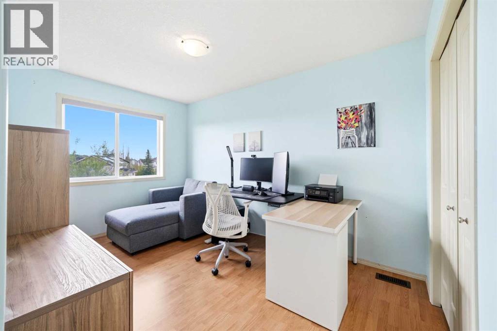 7942 Cougar Ridge Avenue Sw, Calgary, Alberta  T3H 5L3 - Photo 23 - A2312009