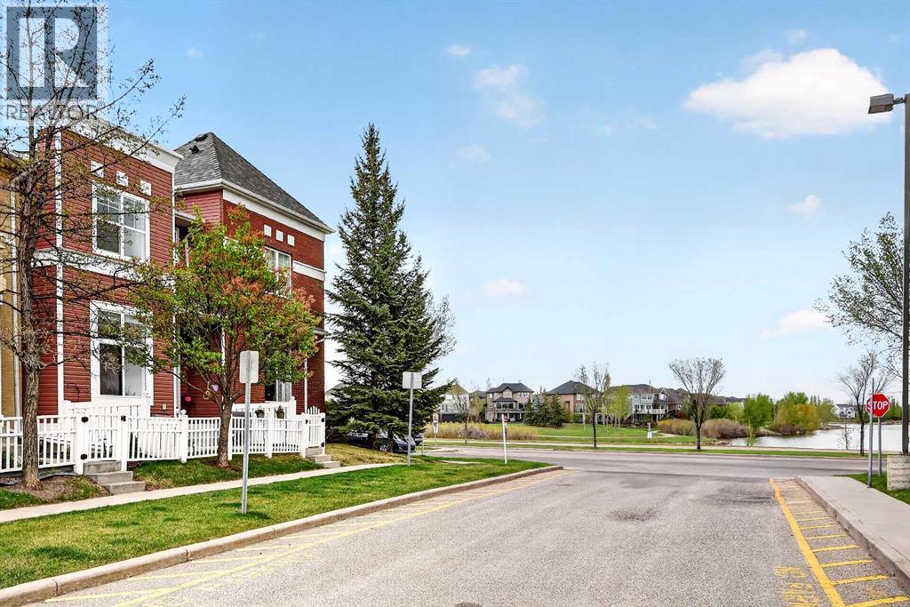 140 Promenade Way Se, Calgary, Alberta  T2Z 4E9 - Photo 3 - A2306250