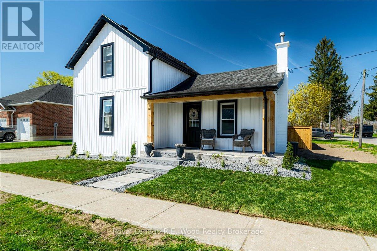 19 Washington Street, Norwich, Ontario  N0J 1P0 - Photo 1 - X12947340