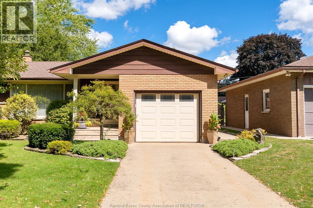 MLS# 26008008: 9 Audrey STREET, Leamington, Canada