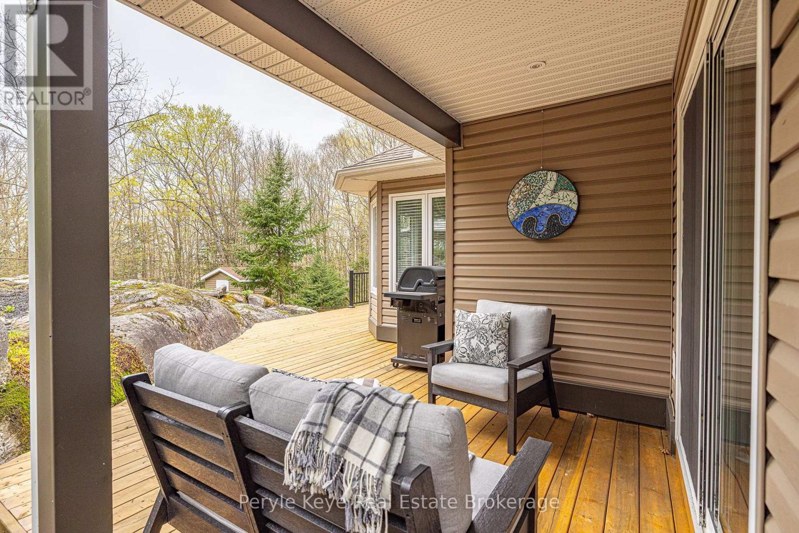 5 Mackenzie Drive, Huntsville, Ontario P1H 0A1 - Photo 7 - X13147488