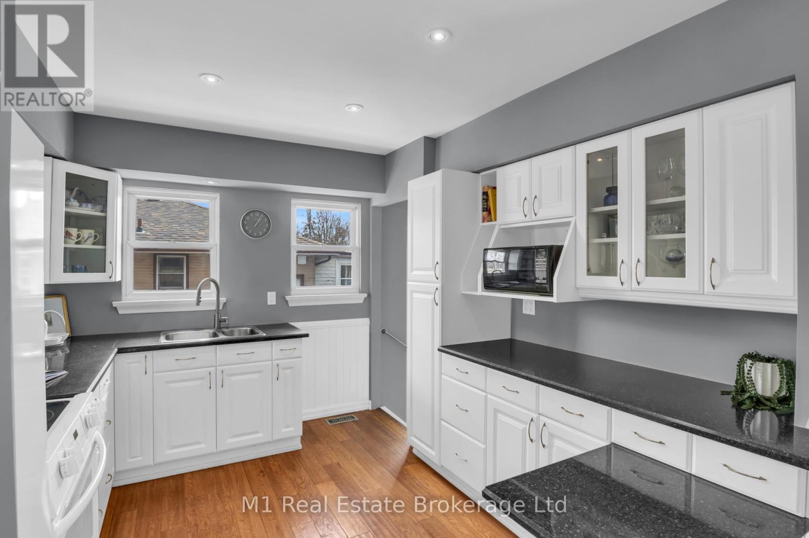 148 Victoria Road N, Guelph, Ontario  N1E 5H5 - Photo 13 - X13147548