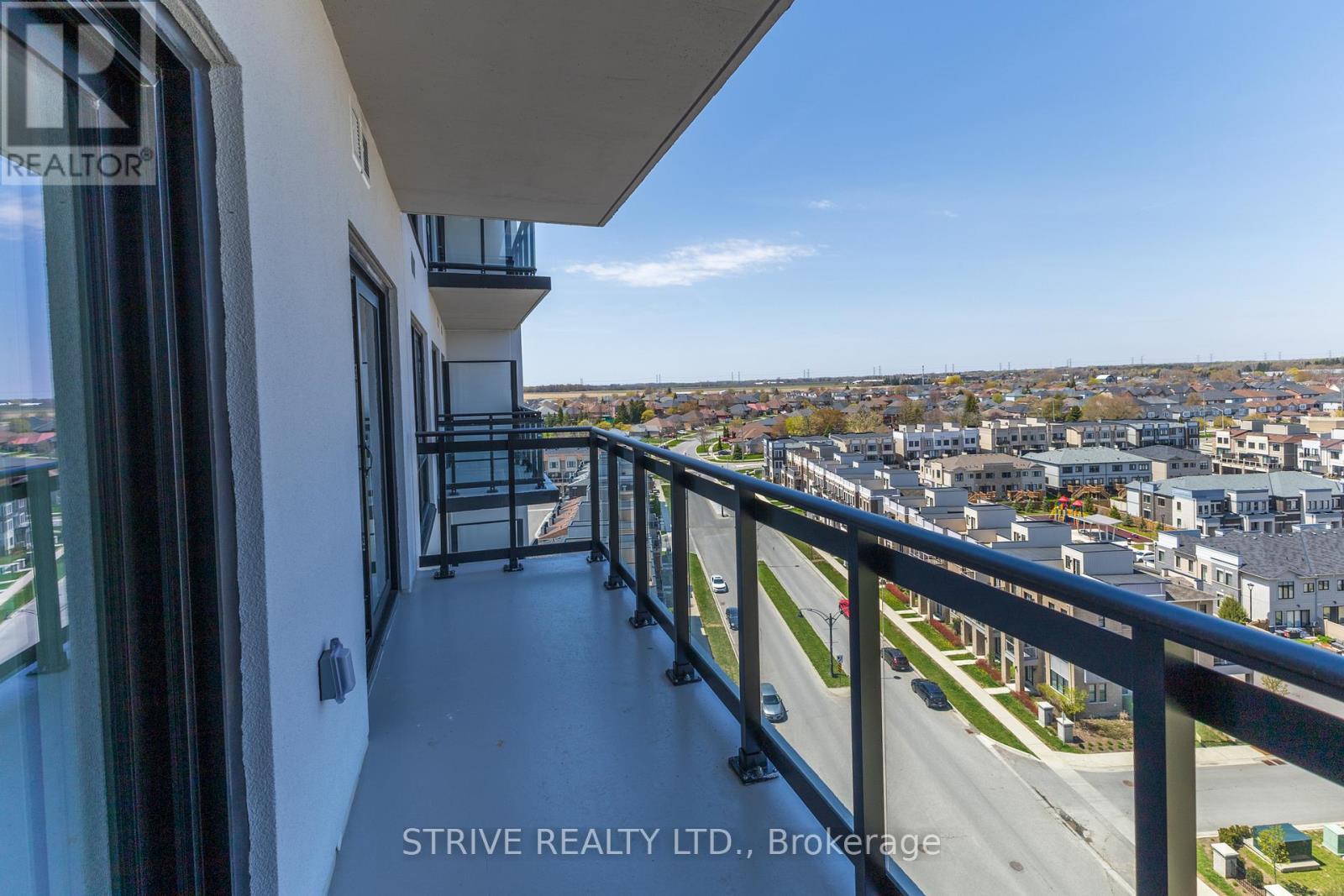 1015 - 51 Clarington Blvd Boulevard, Clarington, Ontario  L1C 0H6 - Photo 3 - E13147494