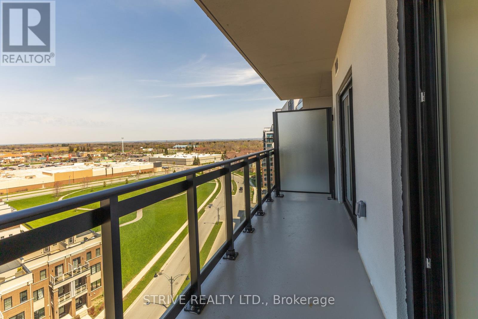 1015 - 51 Clarington Blvd Boulevard, Clarington, Ontario  L1C 0H6 - Photo 4 - E13147494