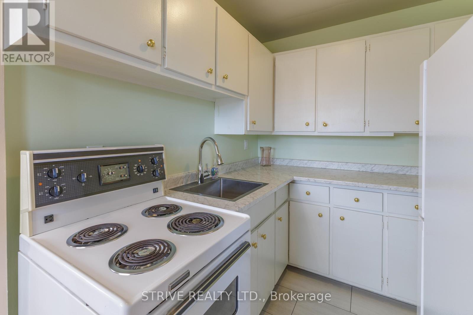 1 - 463 Bond Street E, Oshawa, Ontario  L1G 1B9 - Photo 15 - E13147500