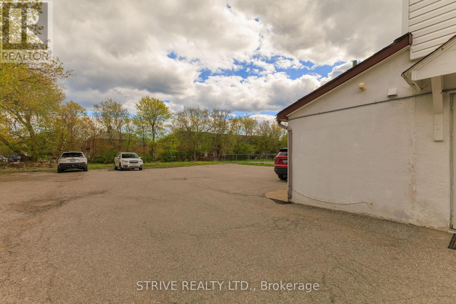 1 - 463 Bond Street E, Oshawa, Ontario  L1G 1B9 - Photo 17 - E13147500
