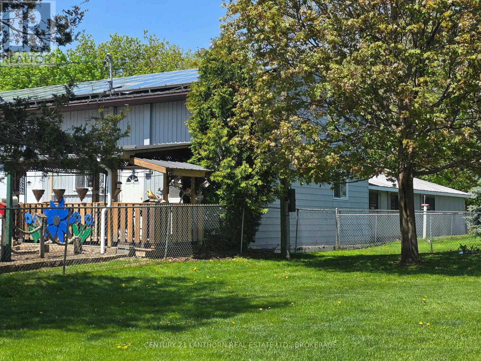 17 Ann Street, Greater Napanee, Ontario  K7R 2L6 - Photo 2 - X13147550