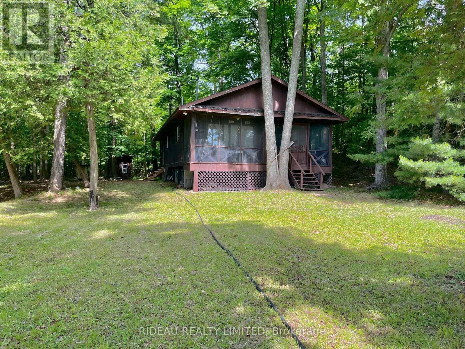 9 Newboro-Mccaskill Island, Rideau Lakes, Ontario  K0G 1P0 - Photo 1 - X13147480
