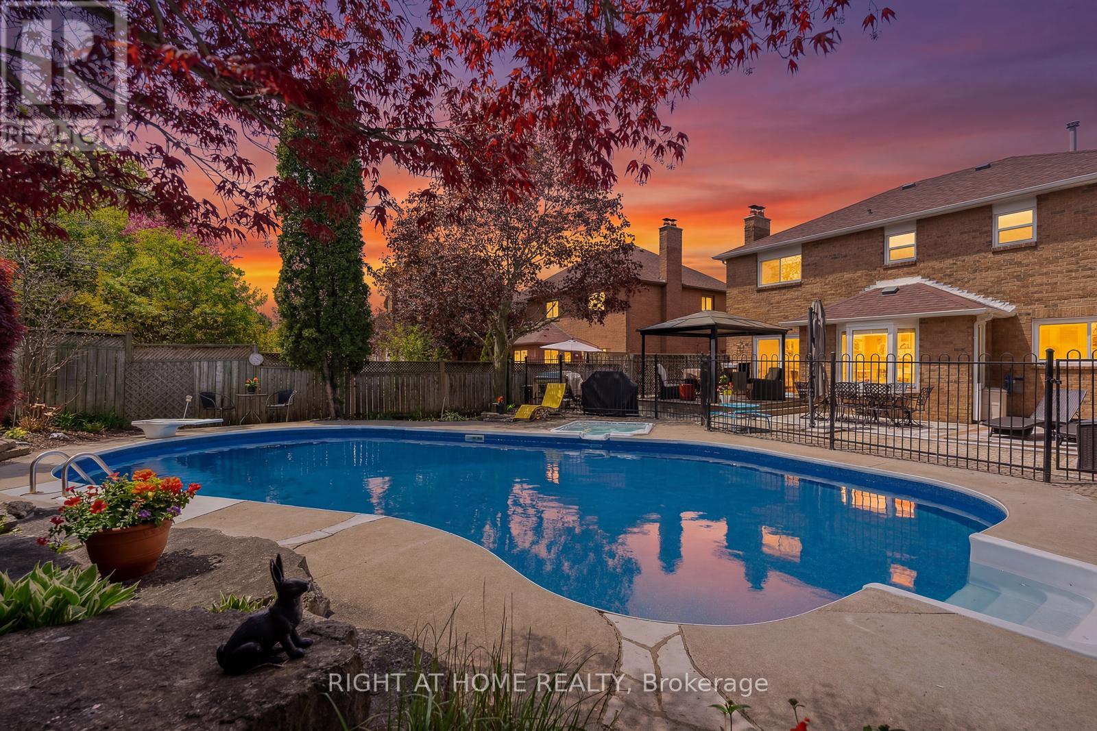 41 Christie Drive, Brampton, Ontario L6Z 3J6 - Photo 3 - W13146254