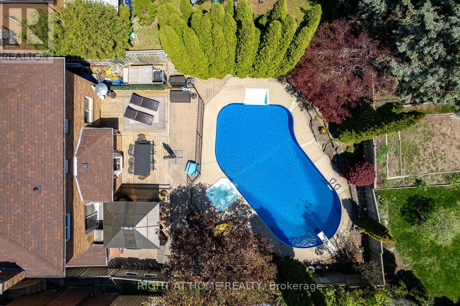 41 Christie Drive, Brampton, Ontario L6Z 3J6 - Photo 7 - W13146254