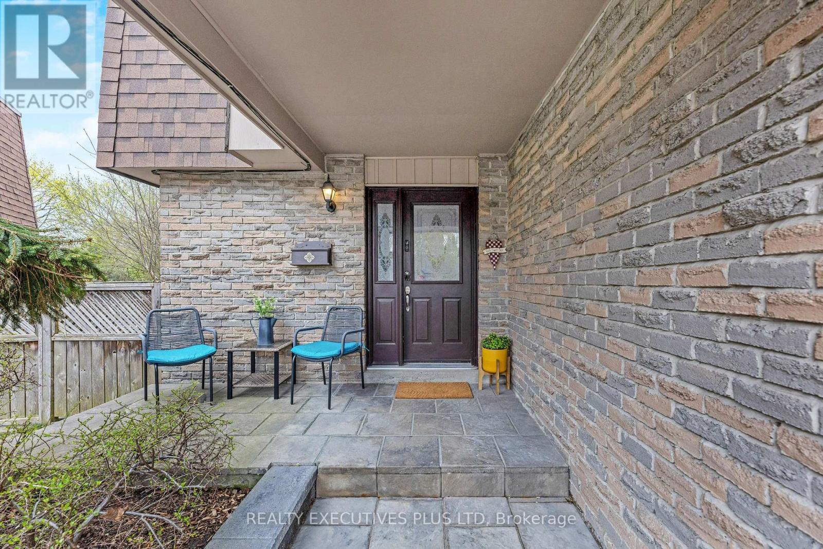 25 Graham Court, Whitby, Ontario  L1N 6E1 - Photo 23 - E13066884