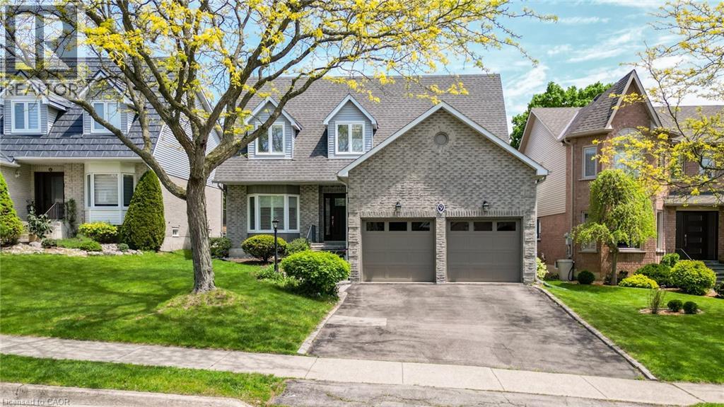 9 GOLFVIEW Crescent, Dundas, Ontario
