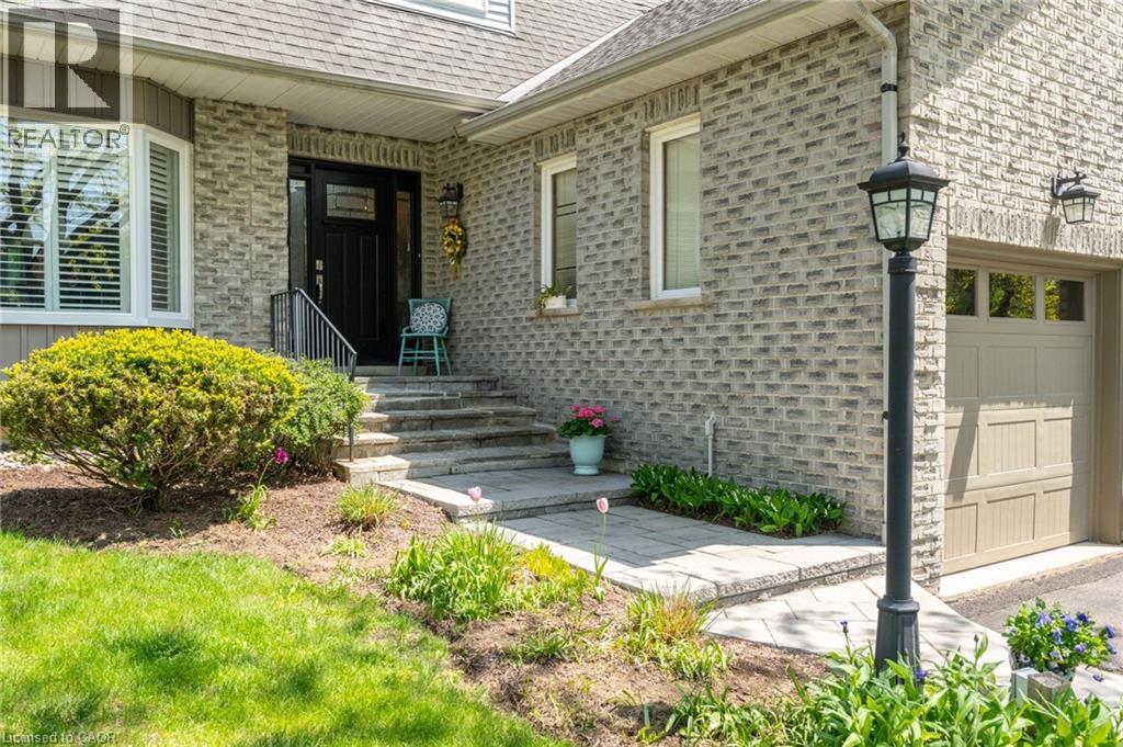 9 Golfview Crescent, Dundas, Ontario  L9H 6V7 - Photo 4 - 40831643