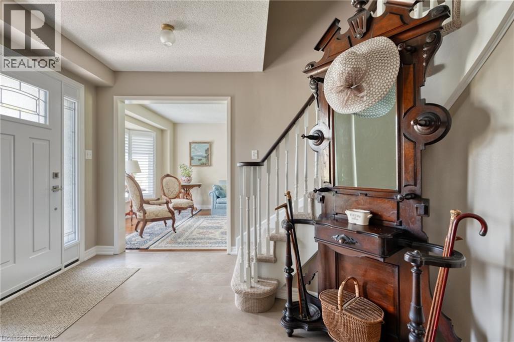 9 Golfview Crescent, Dundas, Ontario  L9H 6V7 - Photo 6 - 40831643