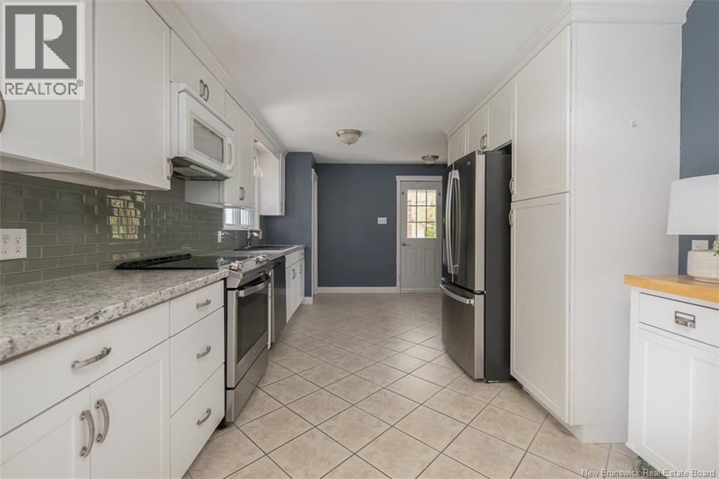 122 Burpee Street, Fredericton, New Brunswick  E3A 1M5 - Photo 4 - NB139730
