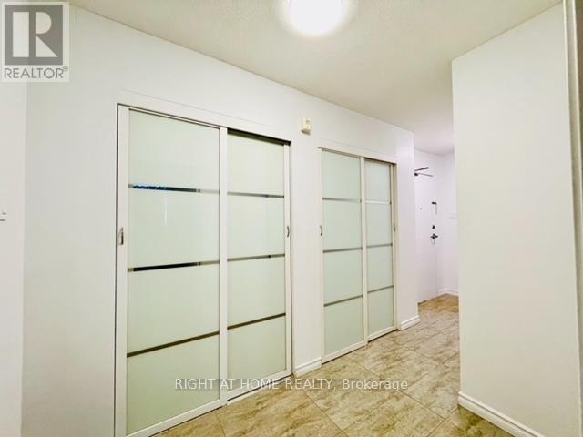 207 - 215 Glenridge Avenue, St. Catharines, Ontario L2T 3J7 - Photo 11 - X12781648