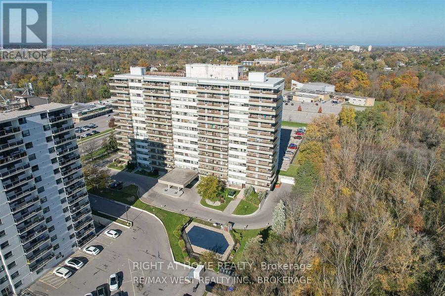 207 - 215 GLENRIDGE AVENUE, St. Catharines, Ontario