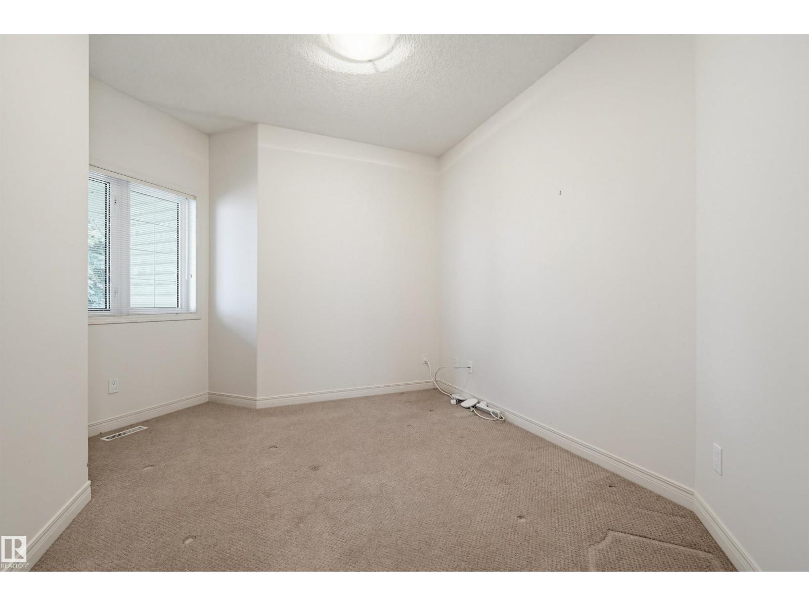 652 Henderson St Nw, Edmonton, Alberta  T6R 2R8 - Photo 18 - E4488705