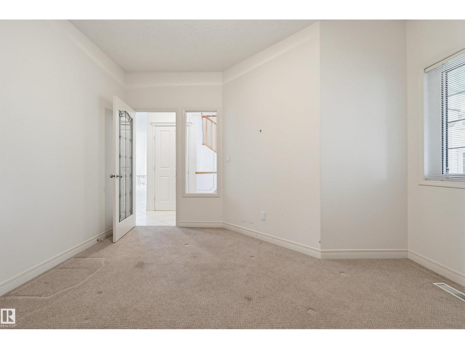 652 Henderson St Nw, Edmonton, Alberta  T6R 2R8 - Photo 19 - E4488705