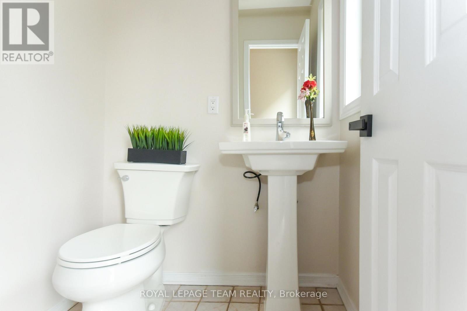 2711 Wyldewood Street, Ottawa, Ontario  K1T 2S1 - Photo 13 - X13147532