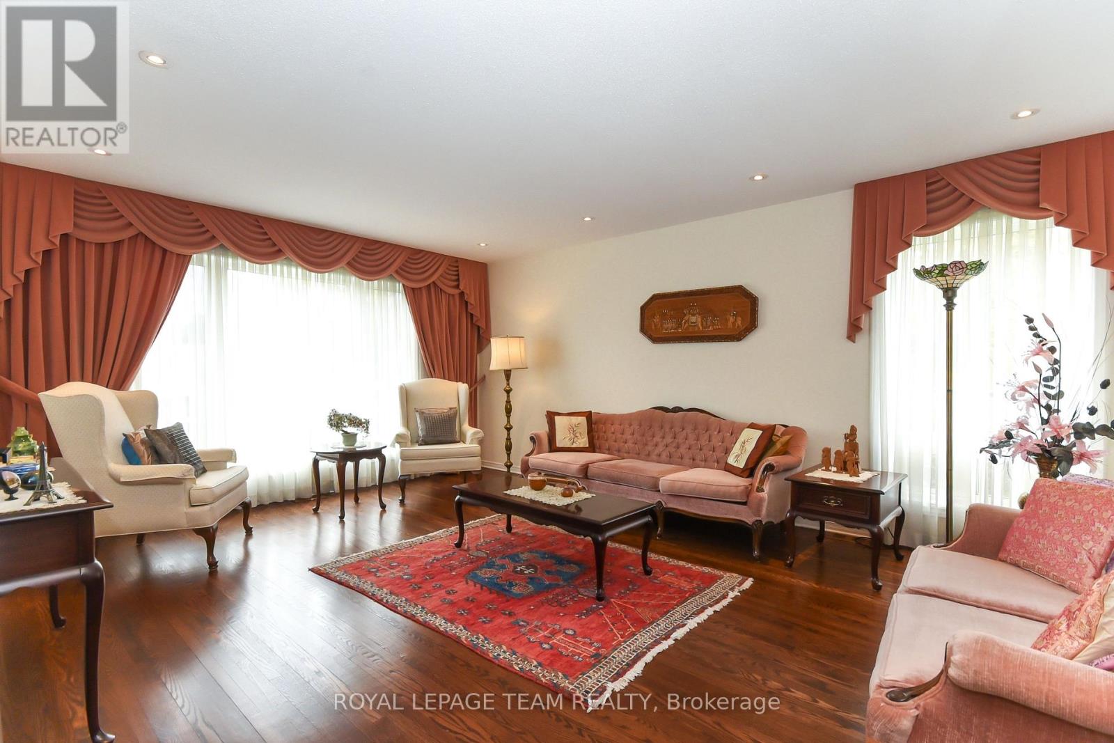 2711 Wyldewood Street, Ottawa, Ontario  K1T 2S1 - Photo 6 - X13147532