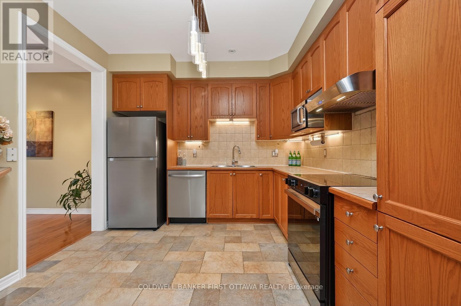 102 Windance Crescent, Ottawa, Ontario  K2W 0A7 - Photo 11 - X13097828