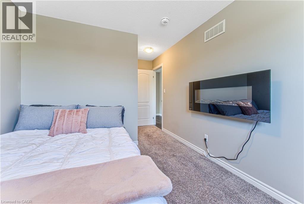 132 Templewood Drive, Kitchener, Ontario  N2R 0H5 - Photo 23 - 40831628