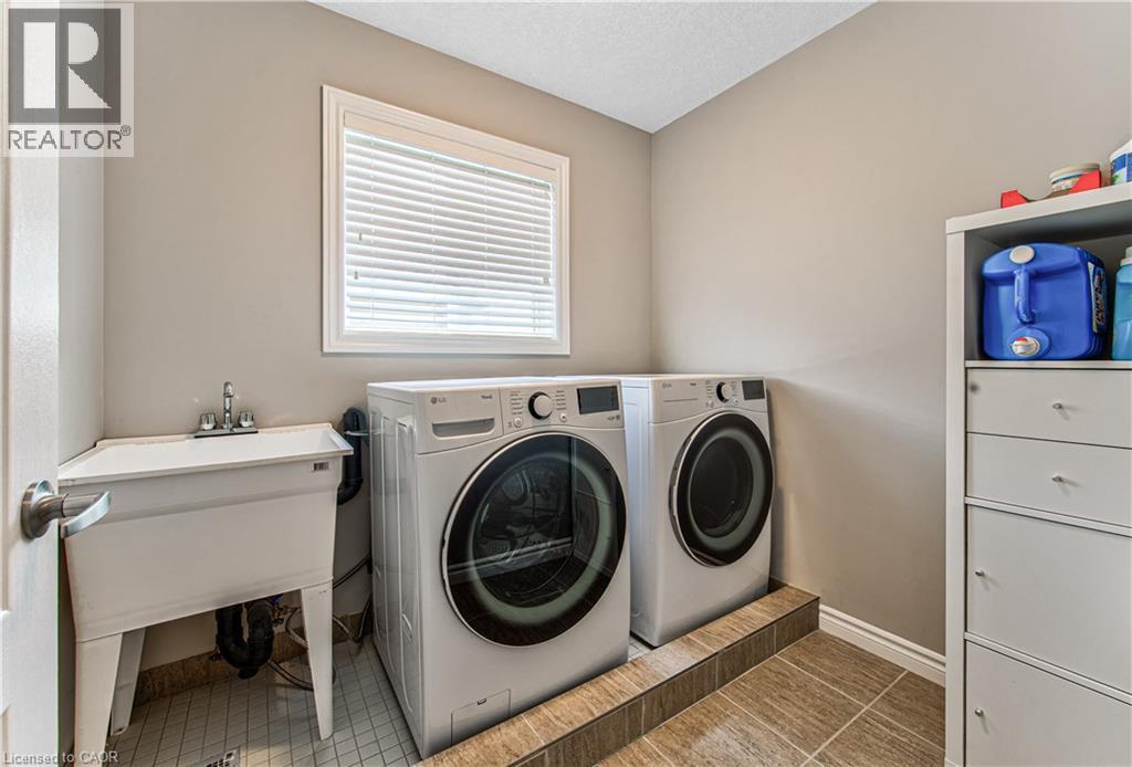 132 Templewood Drive, Kitchener, Ontario  N2R 0H5 - Photo 30 - 40831628