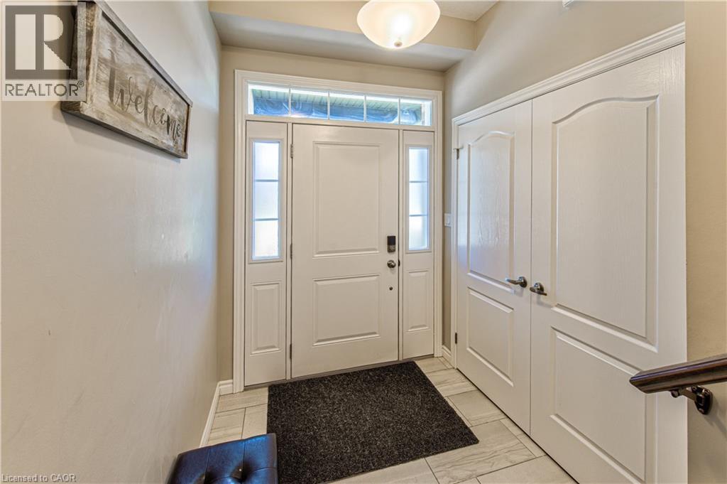132 Templewood Drive, Kitchener, Ontario  N2R 0H5 - Photo 5 - 40831628