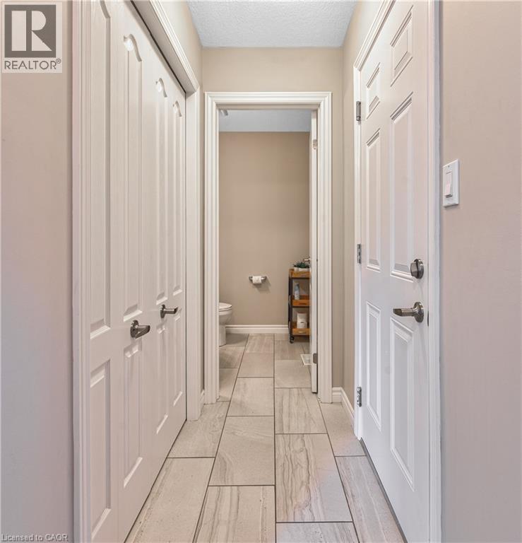132 Templewood Drive, Kitchener, Ontario  N2R 0H5 - Photo 7 - 40831628