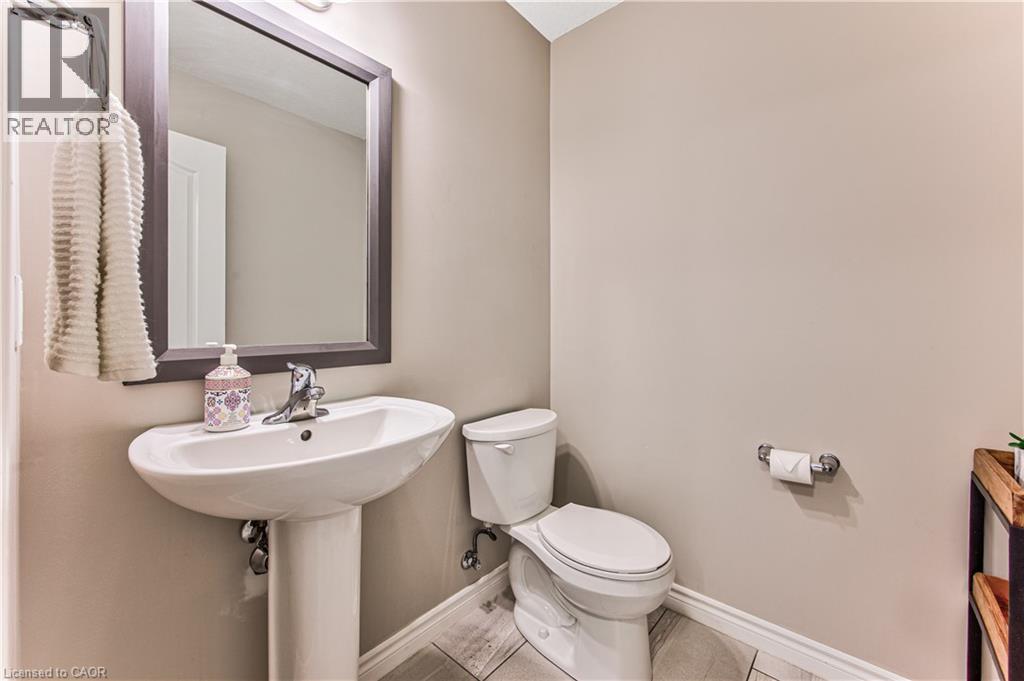 132 Templewood Drive, Kitchener, Ontario  N2R 0H5 - Photo 8 - 40831628