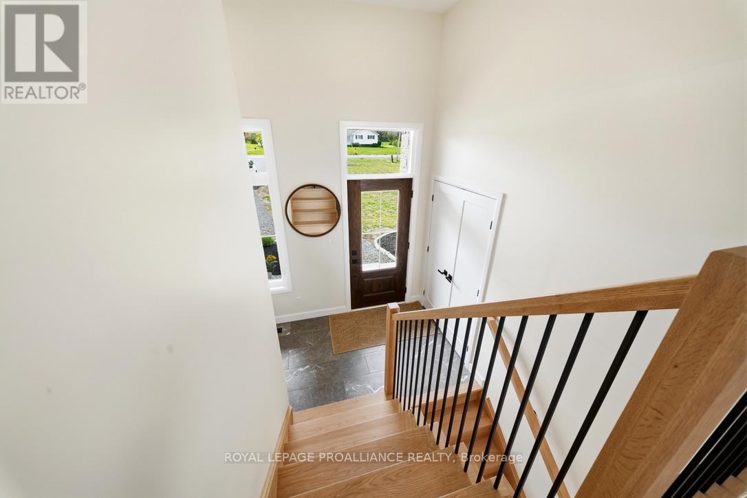 1681 Casey Road, Belleville, Ontario  K8N 4Z6 - Photo 12 - X13147584